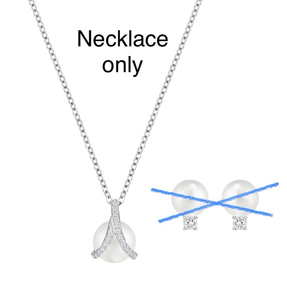 Swarovski Pearl Necklace